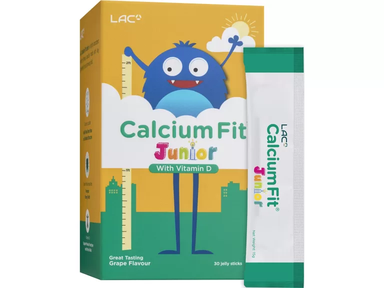 01403050_lac_calcium-fit-junior_30-sticks_box_front-left-with-stick-on-right_1635x1227_web